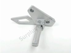 Platine et repose pieds arriere droit