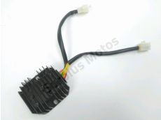 Regulateur de tension