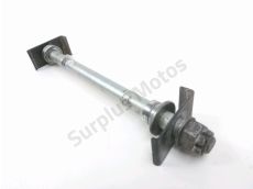 Axe de roue arriere