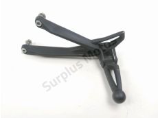 Platine et repose pieds arriere gauche