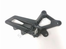 Platine avant droite