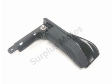 Repose pieds arriere droit