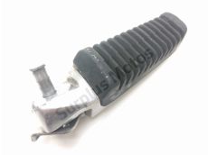 Repose pieds arriere droit