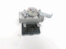 Corps d'injection droit