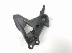 Platine avant droite