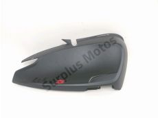 Carenage arriere droit