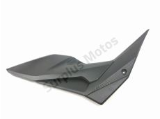 Cache lateral gauche