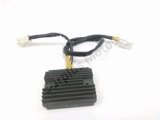 Regulateur de tension