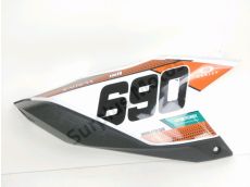 Carenage arriere droit