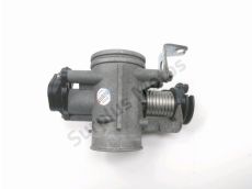 Corps d'injection droit
