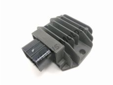 Regulateur de tension