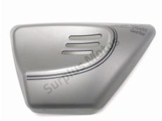 Cache lateral gauche