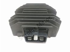 Regulateur de tension