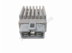 Regulateur de tension