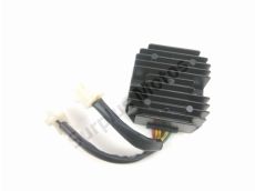 Regulateur de tension