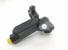 Maitre cylindre embrayage complet