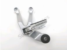 Platine et repose pieds arriere gauche