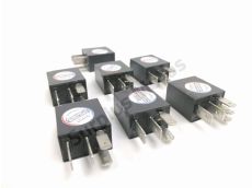 Relais boitier electrique