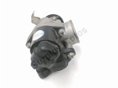 Corps d'injection droit