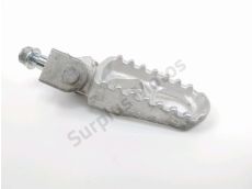 Repose pieds avant gauche