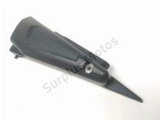 Cache lateral gauche