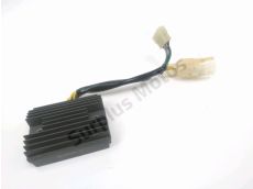 Regulateur de tension