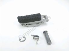 Repose pieds avant droit