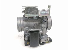 Corps d'injection droit