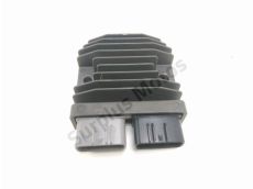 Regulateur de tension