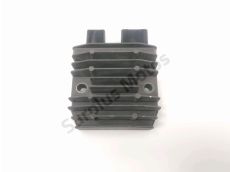 Regulateur de tension