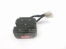 Regulateur de tension