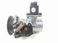 Corps d'injection droit