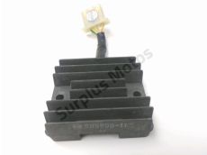 Regulateur de tension