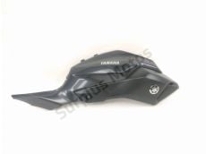 Carenage avant droit