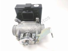 Corps d'injection droit