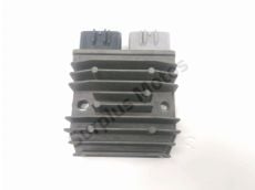 Regulateur de tension