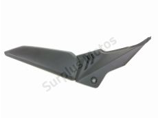 Cache lateral gauche