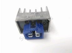 Regulateur de tension