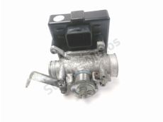 Corps d'injection droit