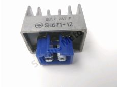 Regulateur de tension