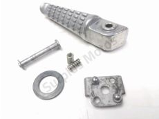 Repose pieds arriere gauche