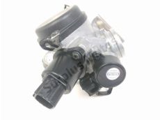 Corps d'injection droit