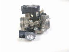 Corps d'injection droit