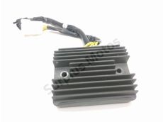 Regulateur de tension