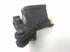 Maitre cylindre frein av complet