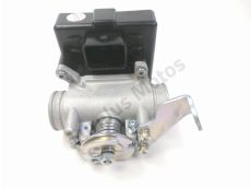 Corps d'injection droit