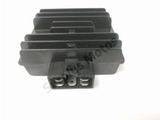 Regulateur de tension