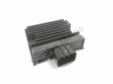 Regulateur de tension