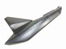 Cache lateral gauche