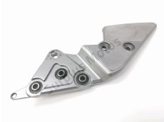 Platine avant droite